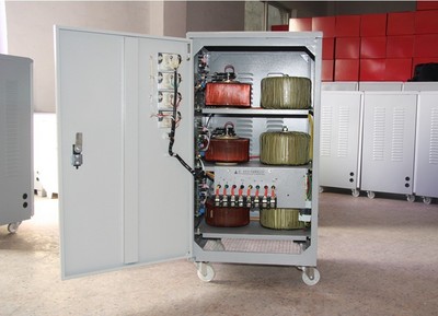 灵活输入的家庭用电可靠安全 TNS-40KVA三相稳压器核心优势深解